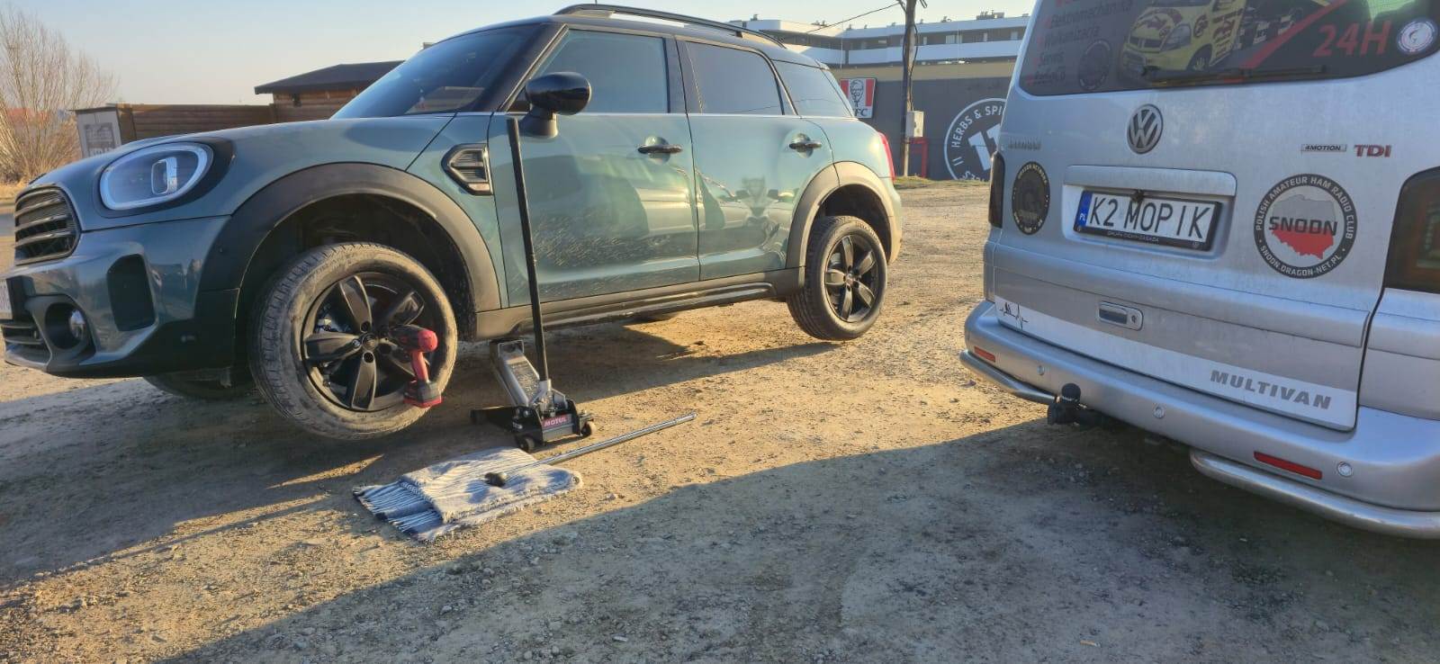 Mobilna wymiana koła z dojazdem do klienta